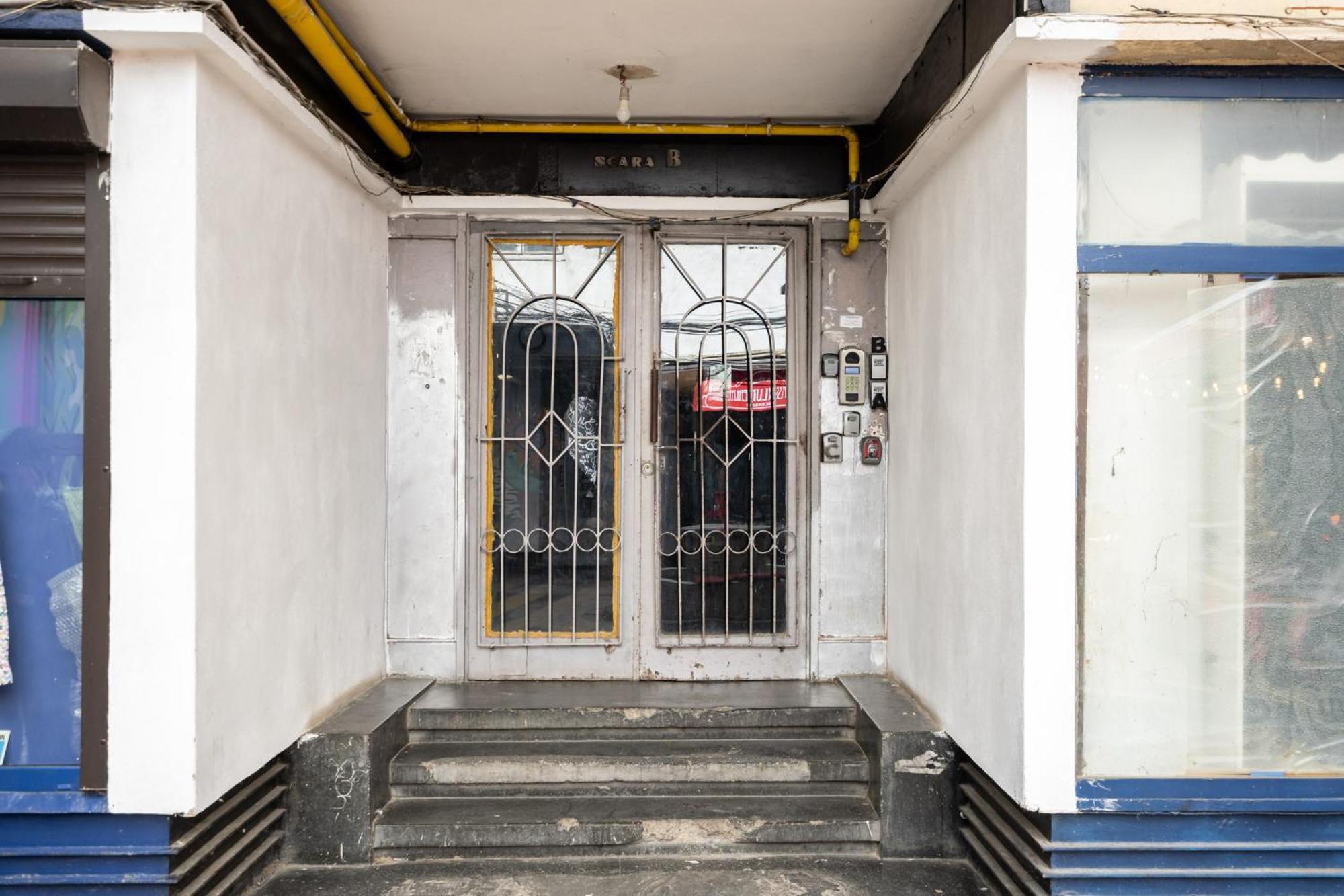 Sunset - Luxury Studio On Calea Victoriei Bucharest Exterior photo