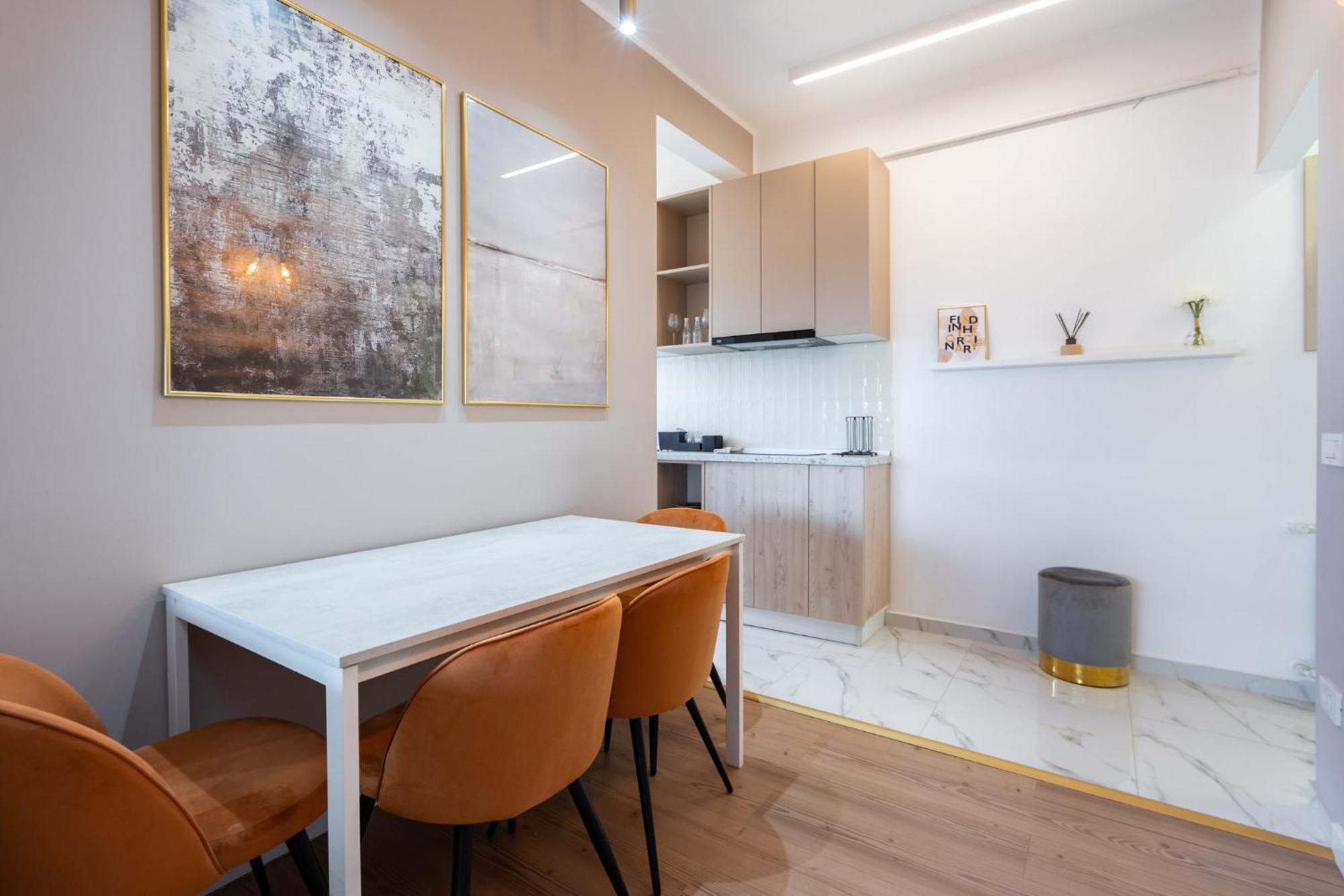 Sunset - Luxury Studio On Calea Victoriei Bucharest Exterior photo