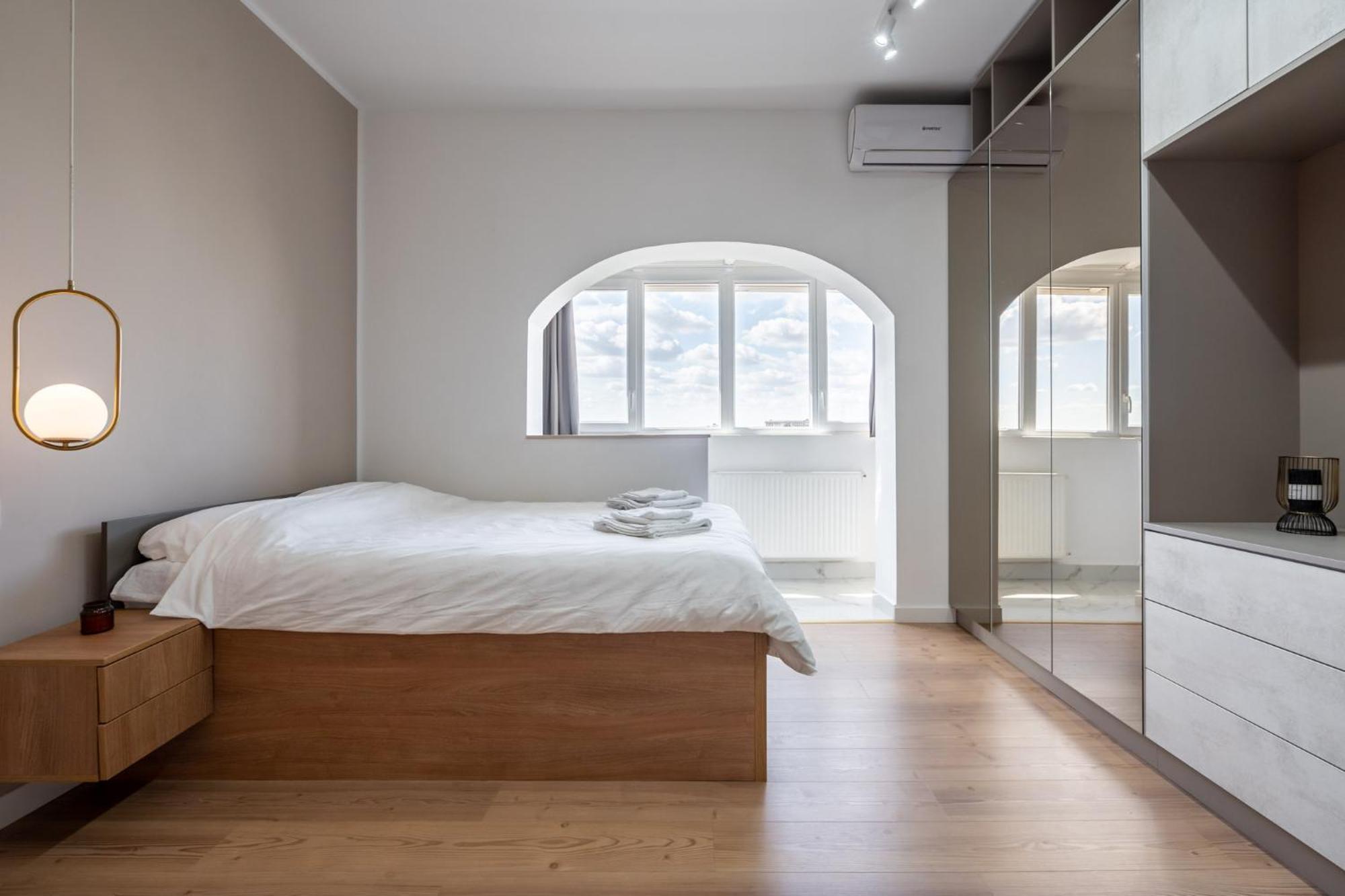 Sunset - Luxury Studio On Calea Victoriei Bucharest Exterior photo